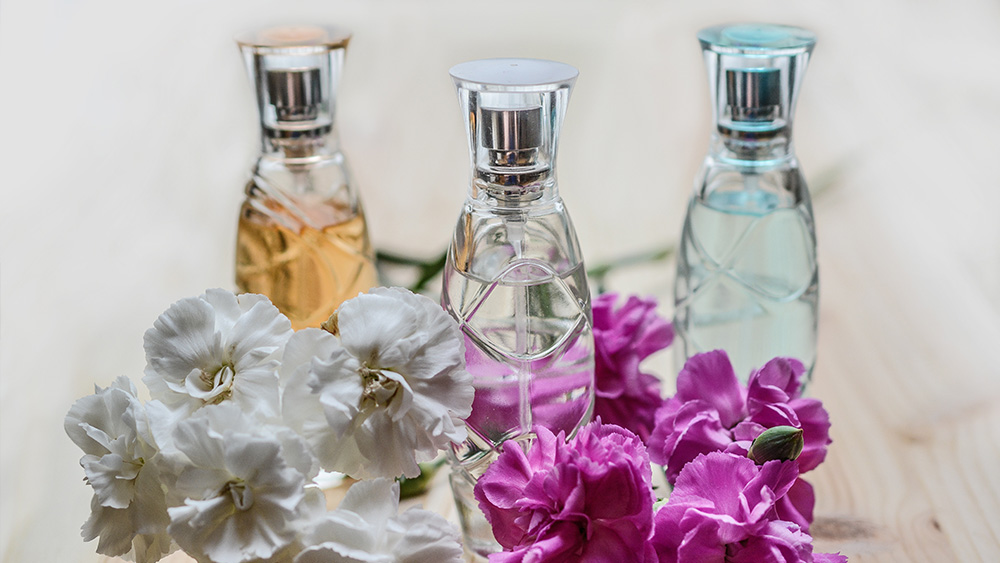 Lamber cosmetics packaging