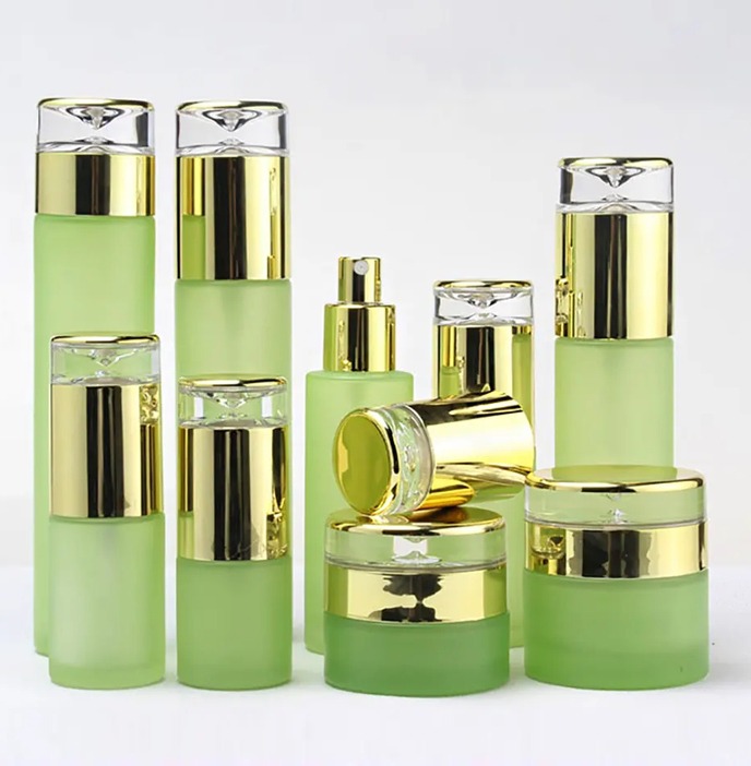  Empty Frosted Green Personal Skincare Set